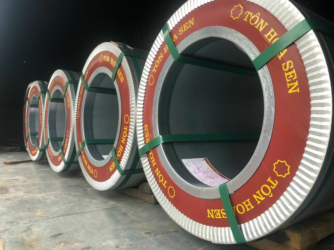 Bảng báo giá tôn kẽm cuộn hãng Sumikin, Đông Á, Hoa Sen, Nam Kim, Phương Nam độ dày 5 dem, 5.5 dem, 6 dem, 6.5 dem, 7 dem, 7.5 dem, 8 dem, 8.5 dem, 9 dem, 9.5 dem, 1 ly, 1.15 ly, 1.5 ly,.. 7 ton cuon hoa sen